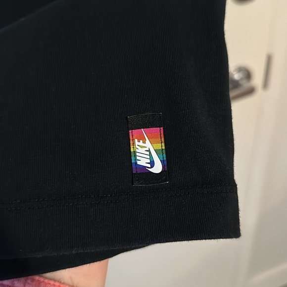 NIKE | Black Sleeveless Pride Tank Top - Picture 6 of 9